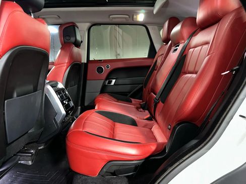 Used 2018 Land Rover Range Rover Sport Supercharged image 8