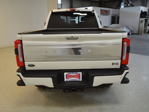 Used 2024 Ford F250 Limited w/ FX4 Off-Road Package AWD/4WD image 4