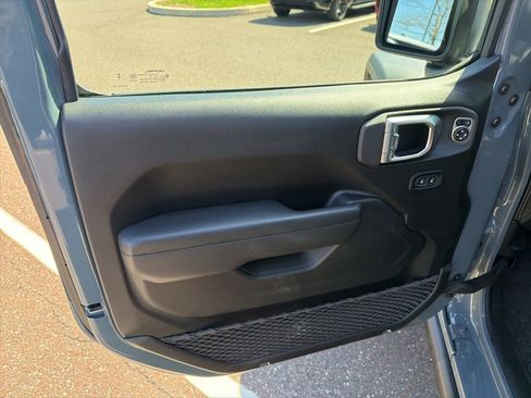 Certified 2025 Jeep Wrangler Unlimited Sport S 4xe AWD/4WD image 6