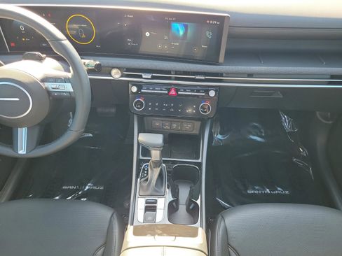 New 2025 Hyundai Santa Cruz Limited image 11