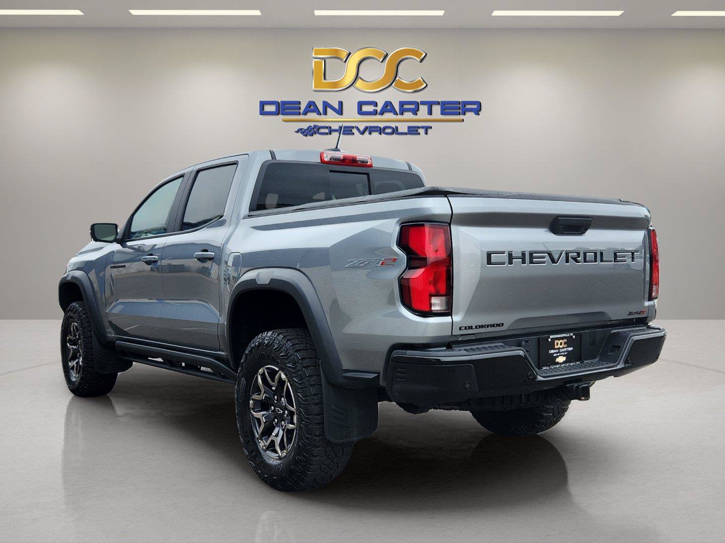 Used 2024 Chevrolet Colorado ZR2 w/ Technology Package AWD/4WD image 3
