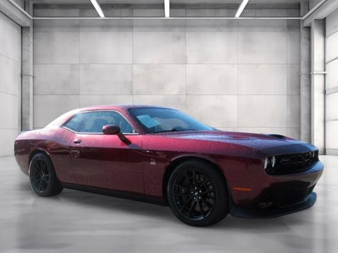 Certified 2022 Dodge Challenger R/T Scat Pack w/ Dynamics Package RWD image 1