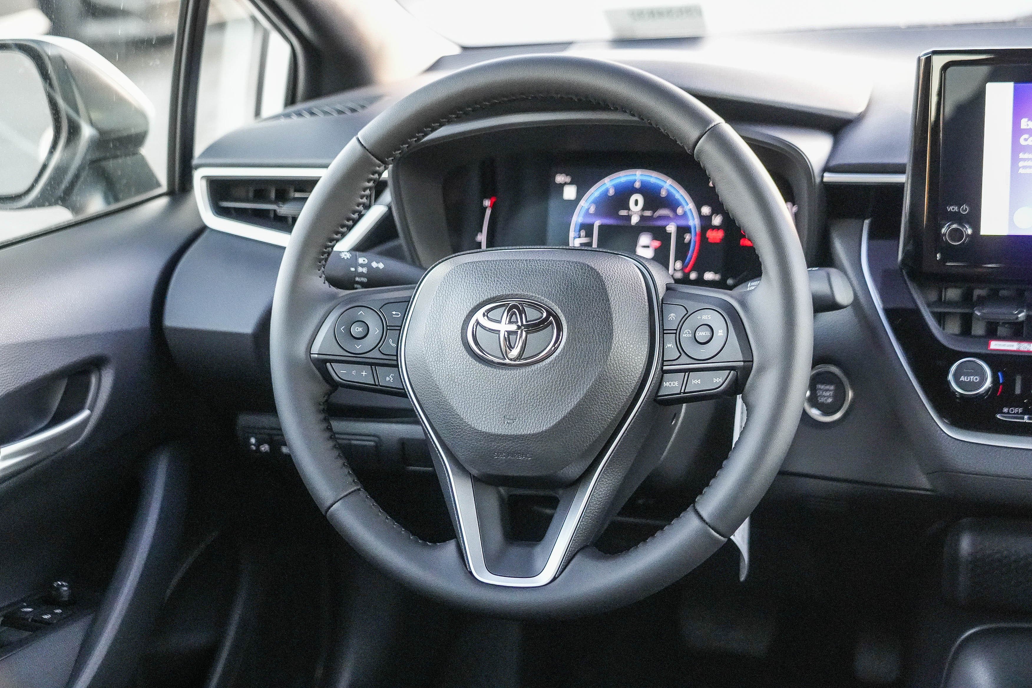 New 2027 Toyota Corolla SE FWD image 18