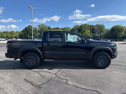 New 2026 Nissan Frontier PRO-4X w/ Pro-4x Convenience Package AWD/4WD image 4