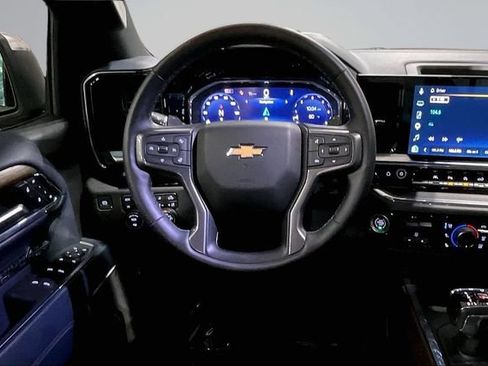 Used 2024 Chevrolet Silverado 1500 High Country w/ Technology Package AWD/4WD image 6