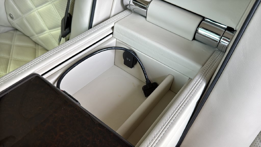 Used 2013 Bentley Mulsanne RWD image 33