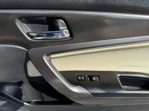 Used 2017 Honda Accord EX-L image 37