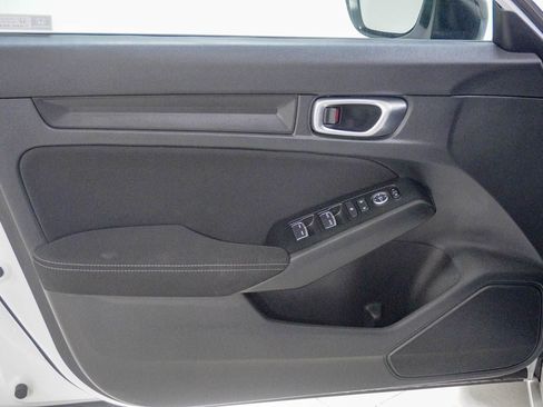 Used 2023 Honda Civic Sport image 16