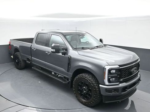 Used 2025 Ford F350 Lariat w/ Lariat Ultimate Package AWD/4WD image 41