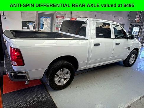Used 2022 RAM 1500 Tradesman w/ Chrome Appearance Group image 6