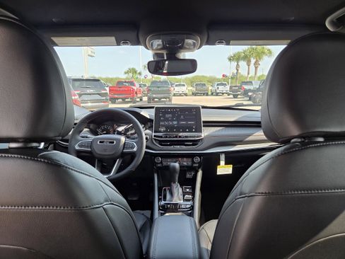 New 2026 Jeep Compass Trailhawk image 23