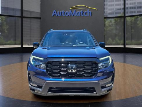 Used 2023 Honda Passport Elite image 2