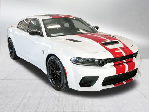 Used 2023 Dodge Charger SRT Hellcat w/ Harman/Kardon Audio Group image 4