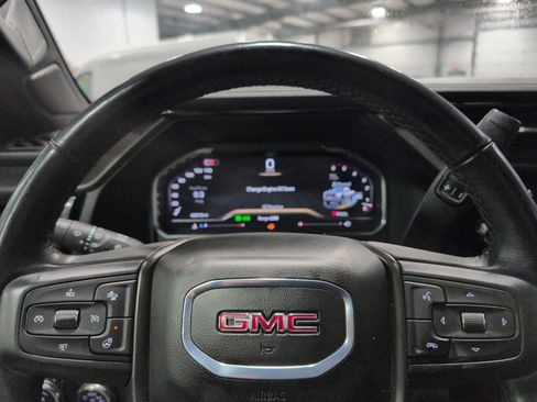 Used 2024 GMC Sierra 2500 AT4X image 24