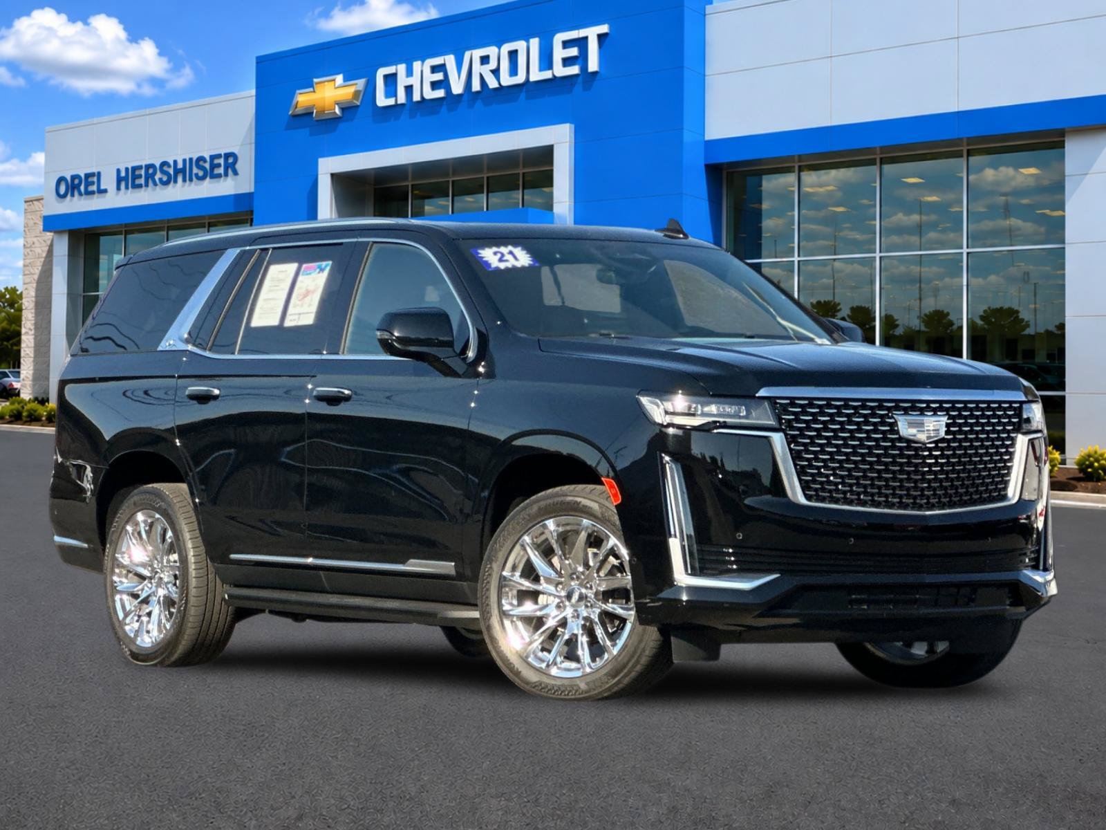 Used 2021 Cadillac Escalade Premium Luxury w/ LPO, Radiant Package AWD/4WD image 1