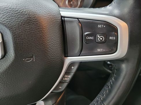 Used 2020 RAM 1500 Big Horn image 37
