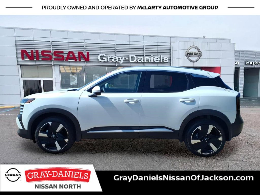 Certified 2025 Nissan Kicks SR AWD/4WD image 5