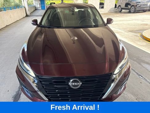 Used 2023 Nissan Altima 2.5 SL FWD image 19