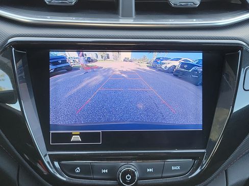 Used 2023 Chevrolet TrailBlazer RS w/ Sun and Liftgate Package FWD image 30
