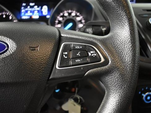 Used 2017 Ford Escape S image 15