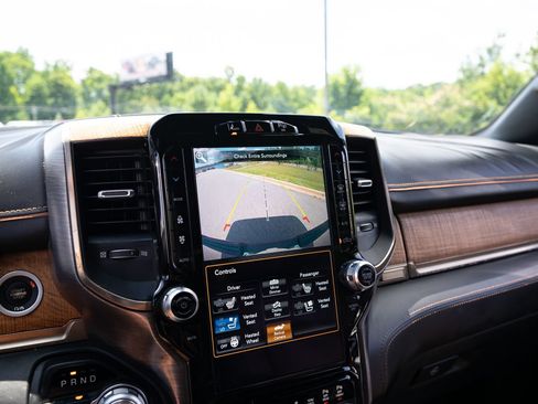 Used 2019 RAM 1500 Limited AWD/4WD image 24