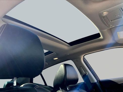 Used 2019 Nissan Maxima Platinum FWD image 20
