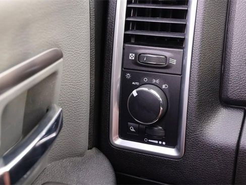 Used 2023 RAM 1500 Classic SLT w/ Trailer & Traction Group image 17