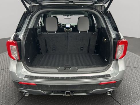 Used 2024 Ford Explorer XLT w/ Equipment Group 202A image 36