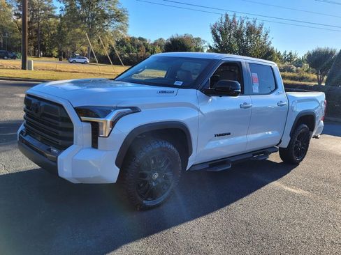 New 2026 Toyota Tundra Limited image 2