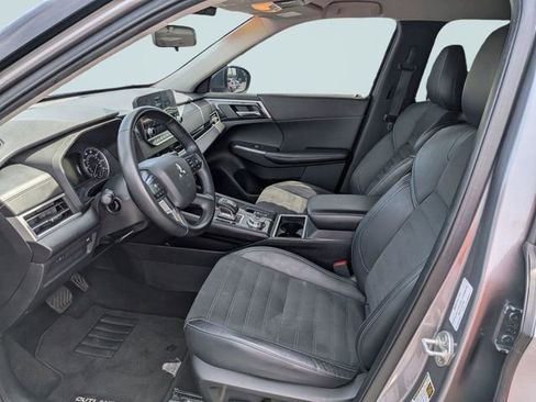 Used 2022 Mitsubishi Outlander SE FWD image 20