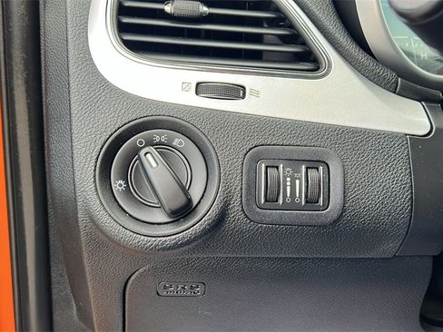 Used 2011 Dodge Journey Express image 15