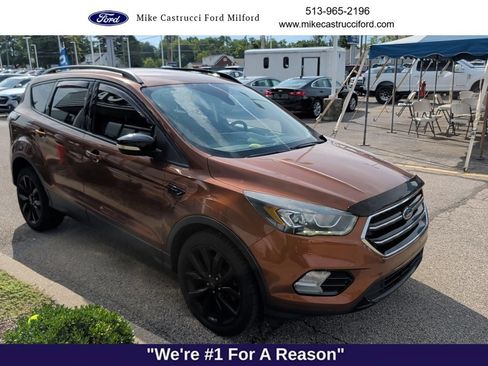 Used 2017 Ford Escape Titanium FWD image 3