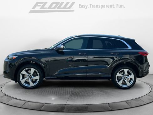Certified 2025 Audi Q5 Premium w/ Premium Plus AWD/4WD image 5