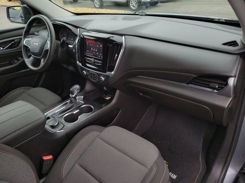 Used 2021 Chevrolet Traverse LS w/ LPO, Blackout Package image 35