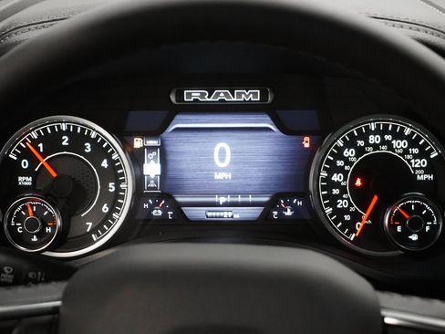 New 2025 RAM 1500 Laramie image 21