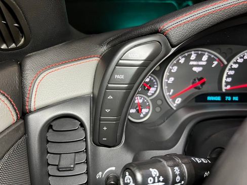 Used 2013 Chevrolet Corvette Z06 w/ 3LZ Preferred Equipment Group image 21