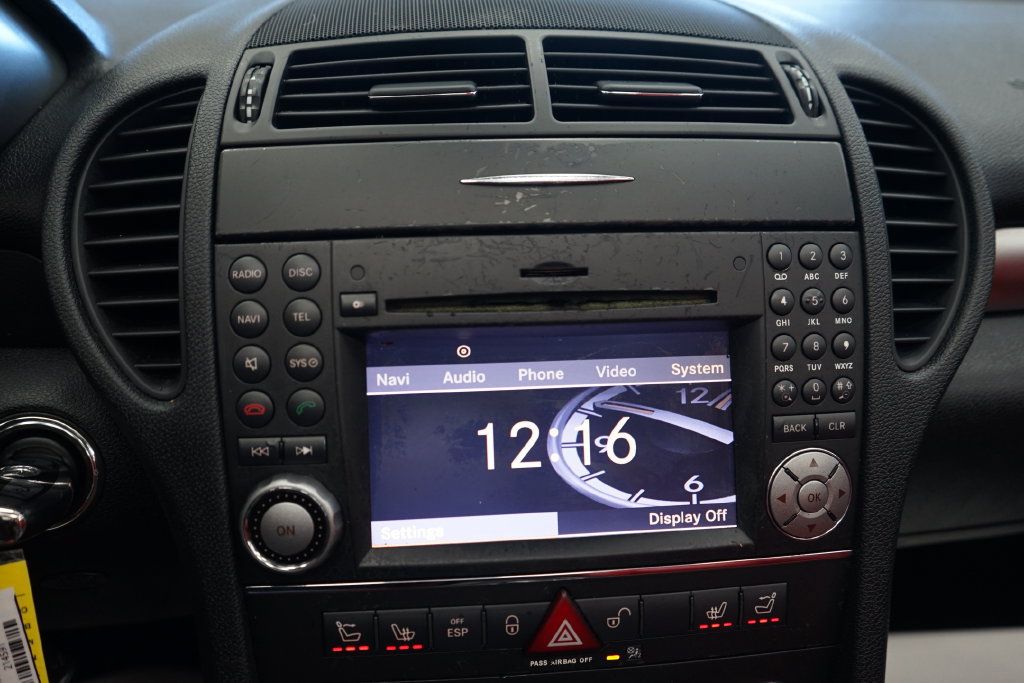 Used 2009 Mercedes-Benz SLK 300 image 35