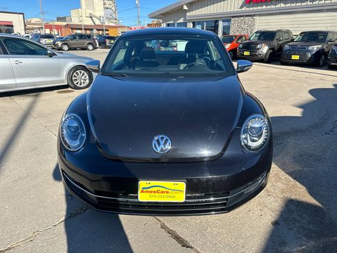 Used 2013 Volkswagen Beetle Turbo image 8
