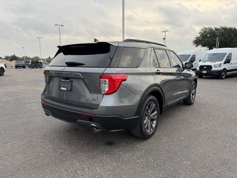 Certified 2023 Ford Explorer XLT w/ Equipment Group 202A image 3