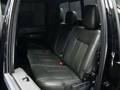 Used 2016 Ford F250 Platinum w/ FX4 Off-Road Package image 48