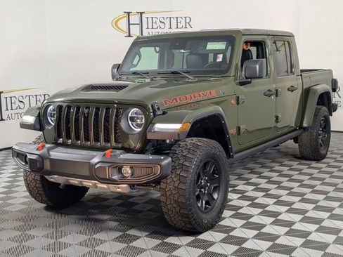 Used 2021 Jeep Gladiator Mojave image 4