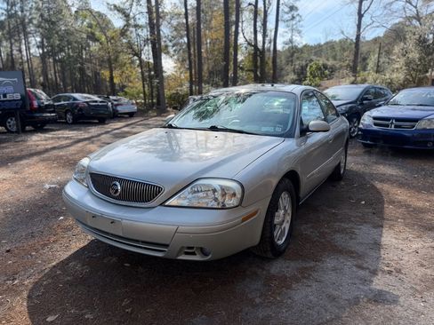 Used 2005 Mercury Sable LS image 11