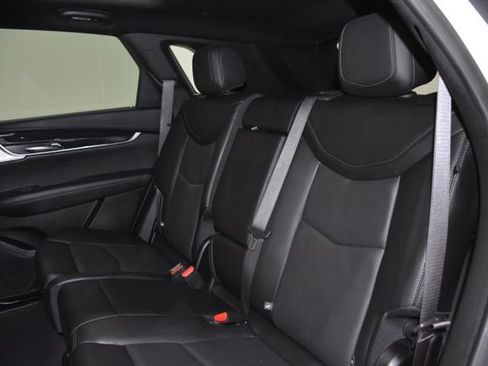 Used 2024 Cadillac XT5 Premium Luxury image 29