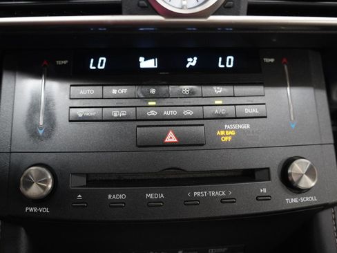 Used 2016 Lexus RC 350 AWD image 19