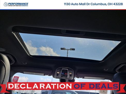 New 2026 Jeep Grand Cherokee Laredo image 17