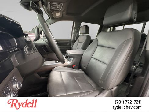 Used 2024 GMC Sierra 2500 SLT w/ SLT Premium Package image 10