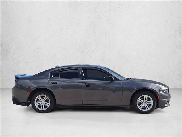 Used 2022 Dodge Charger SXT RWD image 4