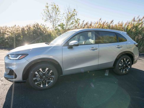 New 2026 Honda HR-V EX-L image 3