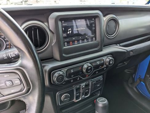 Used 2021 Jeep Gladiator Sport AWD/4WD image 24