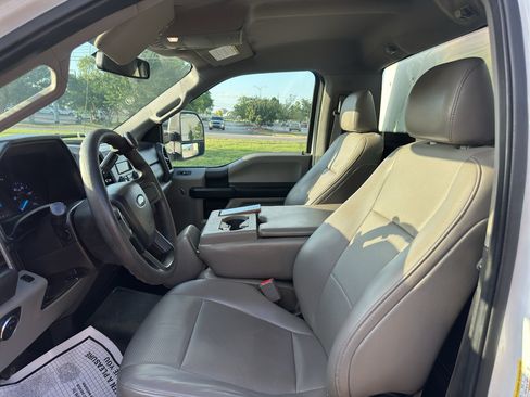 Used 2019 Ford F250 XL w/ Power Equipment Group RWD image 13